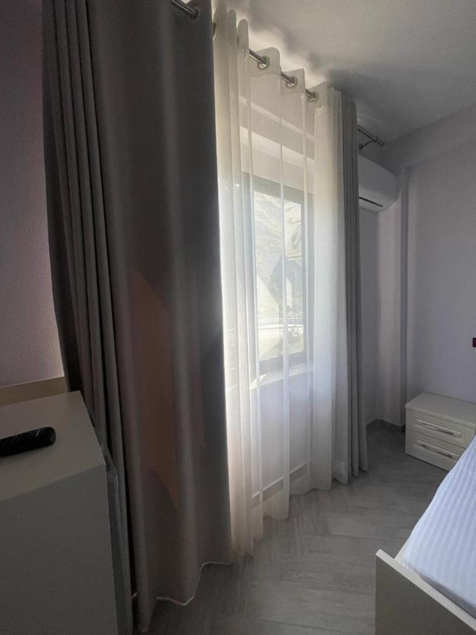 Hotel Ferrara دراس المظهر الخارجي الصورة