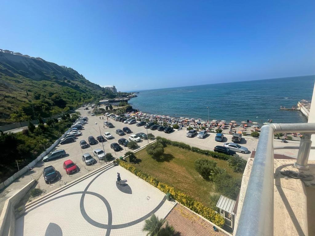 Hotel Ferrara دراس المظهر الخارجي الصورة