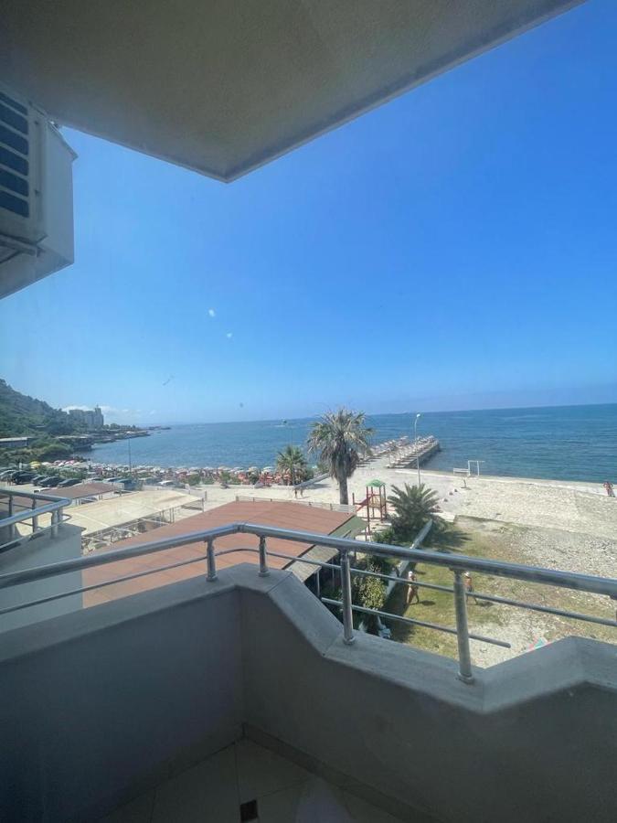 Hotel Ferrara دراس المظهر الخارجي الصورة